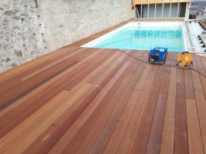 terrasse bois piscine