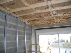 garage vers chambre plafond